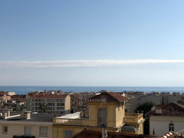 Nice Sunshine 外观 照片